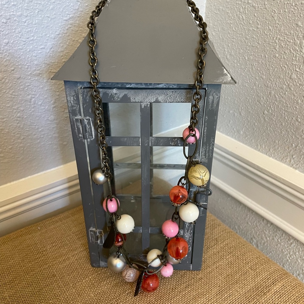 Coral pink and silver vintage style bubble necklace!